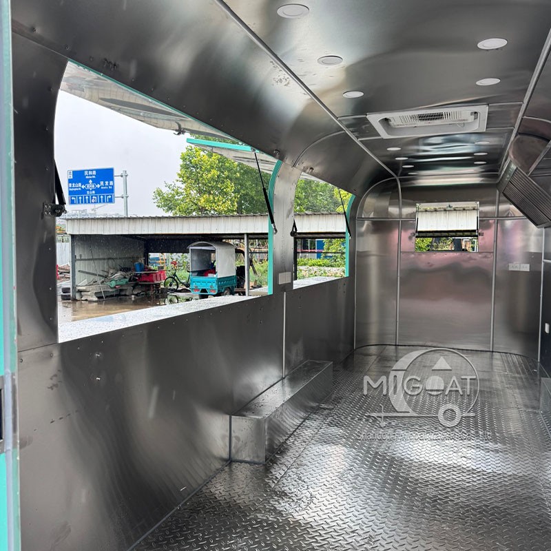 Commercial Mobile Food Trailer - Commercial Kitchen Windows のレビューと価格