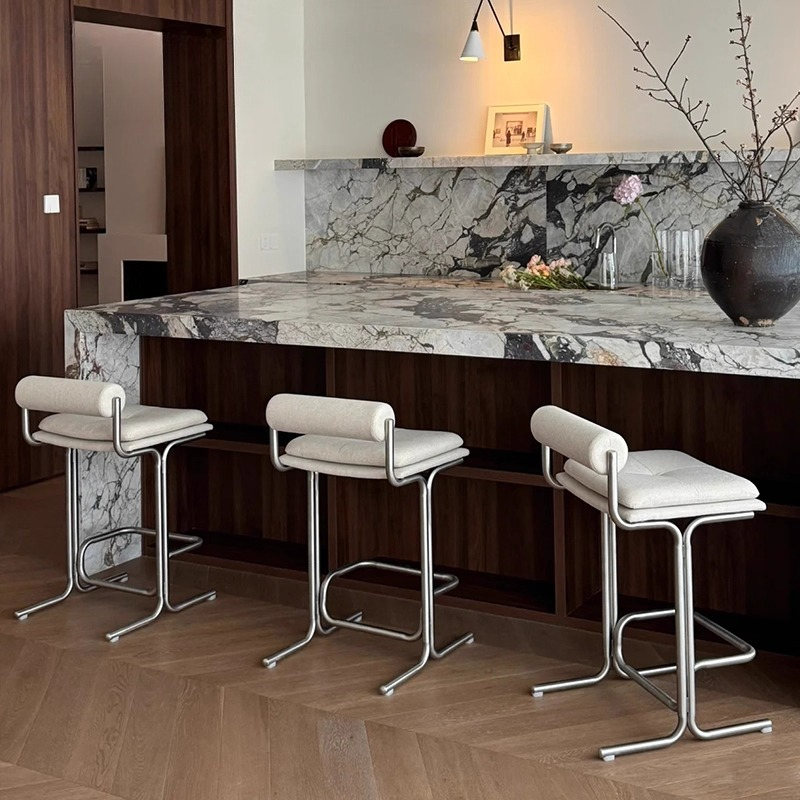 Bauhaus Inspired Bar Stool Des - Commercial Kitchen Designer のレビューと価格