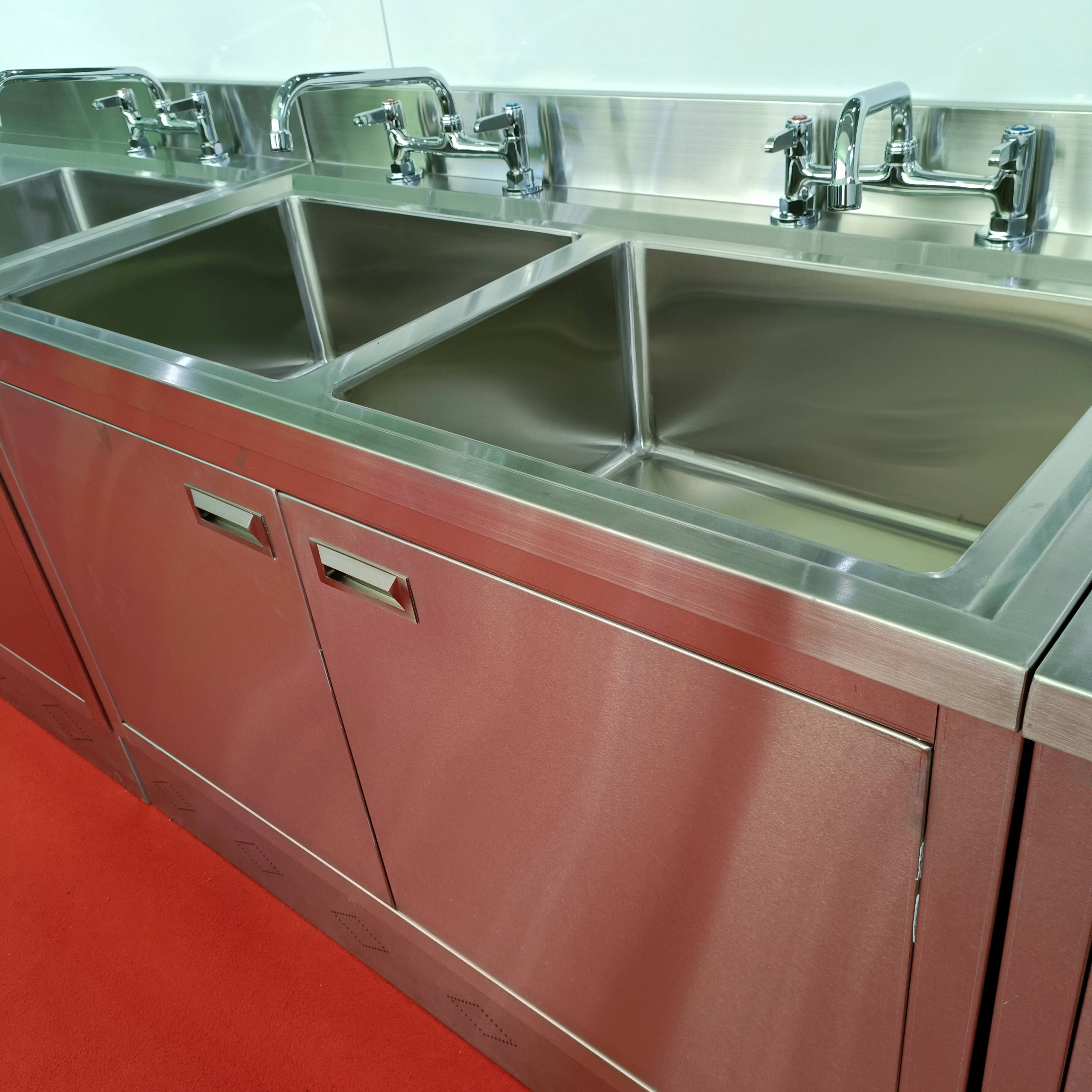 Hotel Restaurant Commercial Se - Commercial Kitchen Designer のレビューと価格