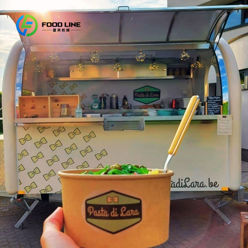 Customized Round Food Trailer  - Commercial Kitchen Windows のレビューと価格
